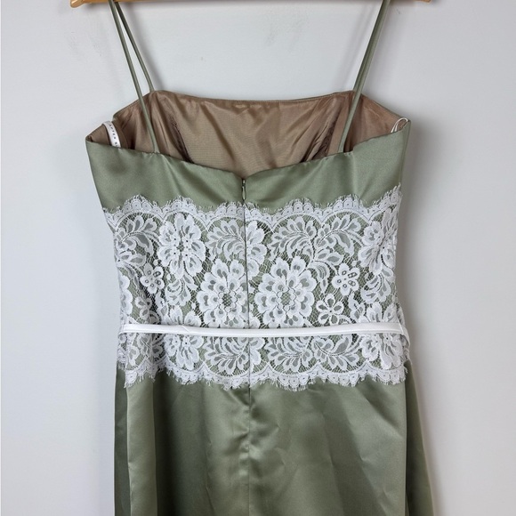 After Six Green Midi Dress - Picture 4 of 7